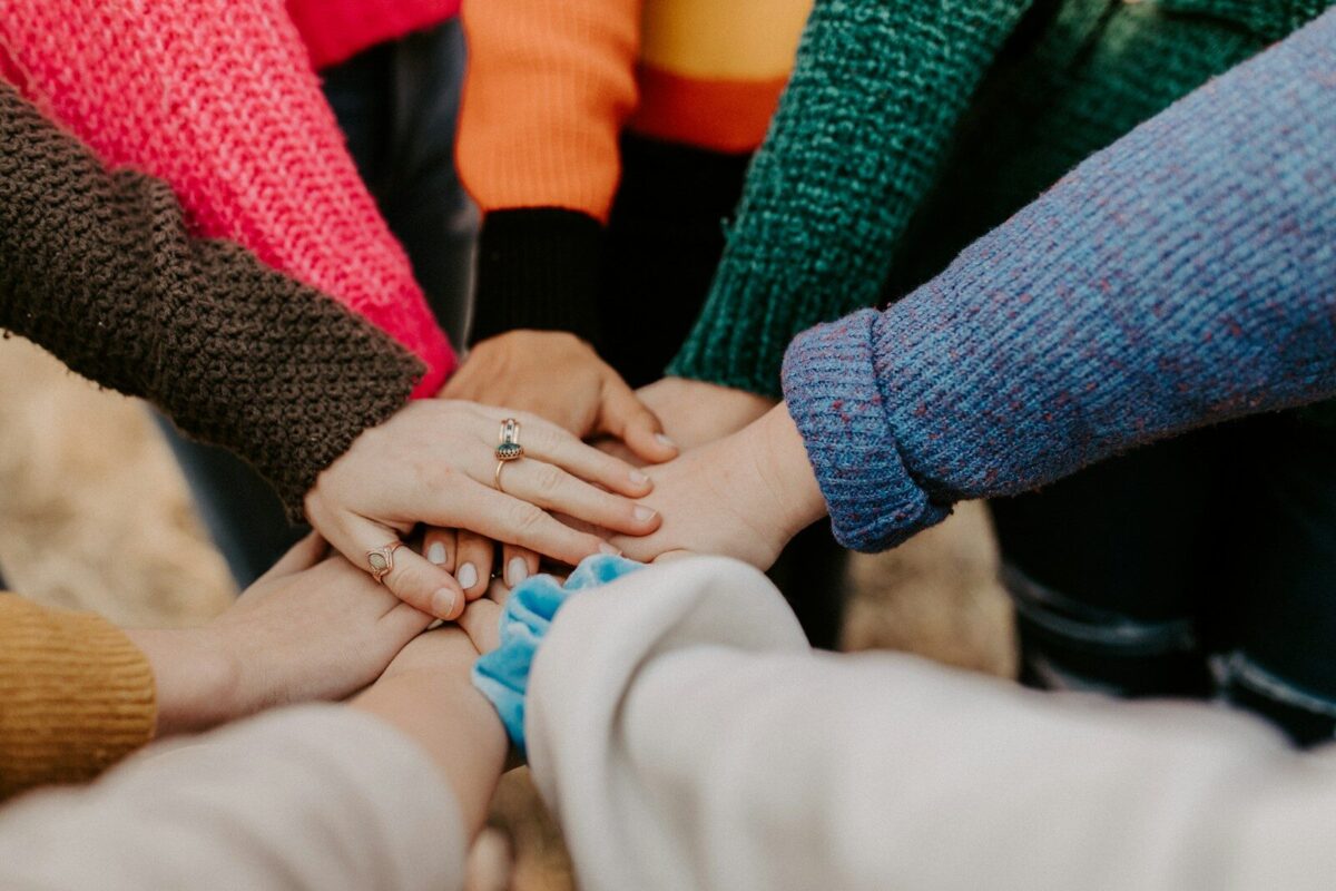 Sunday June 7 – Building the Beloved Community in Times of Darkness with Mike McCleese / Bâtir la communauté bien-aimée dans des temps difficiles avec Mike McCleese